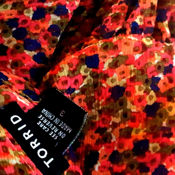 Torrid Pink Floral Top Adjustable Straps Size 3 Nwot - Picture 11 of 11